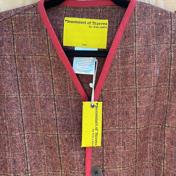 Descendant of Thieves mens NWT size Large Jacket - Picture 2 of 4